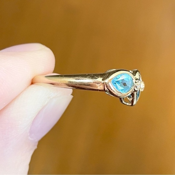 14K Swiss Blue Topaz Diamond Heart Marquis triplet solid yellow gold ring - Picture 8 of 10